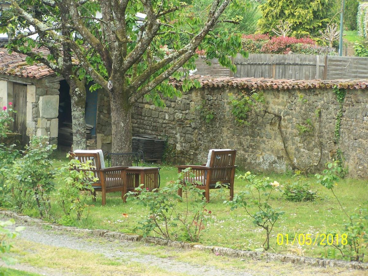 L'Olisa Chambres D'Hotes L'Hermenault Exterior photo